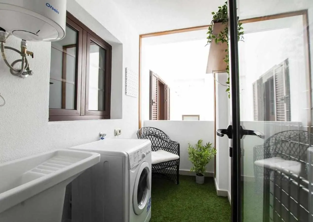Holyhome Arrecife City Spain